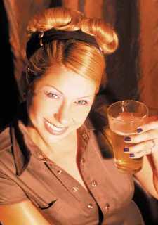 1С:Пиво-безалкогольный комбинат 8 beergirl.jpg
